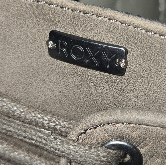 Roxy Devon Charcoal Embossed Ankle Boot Size 5.5 FREE SHIPPING! - Picture 4 of 10